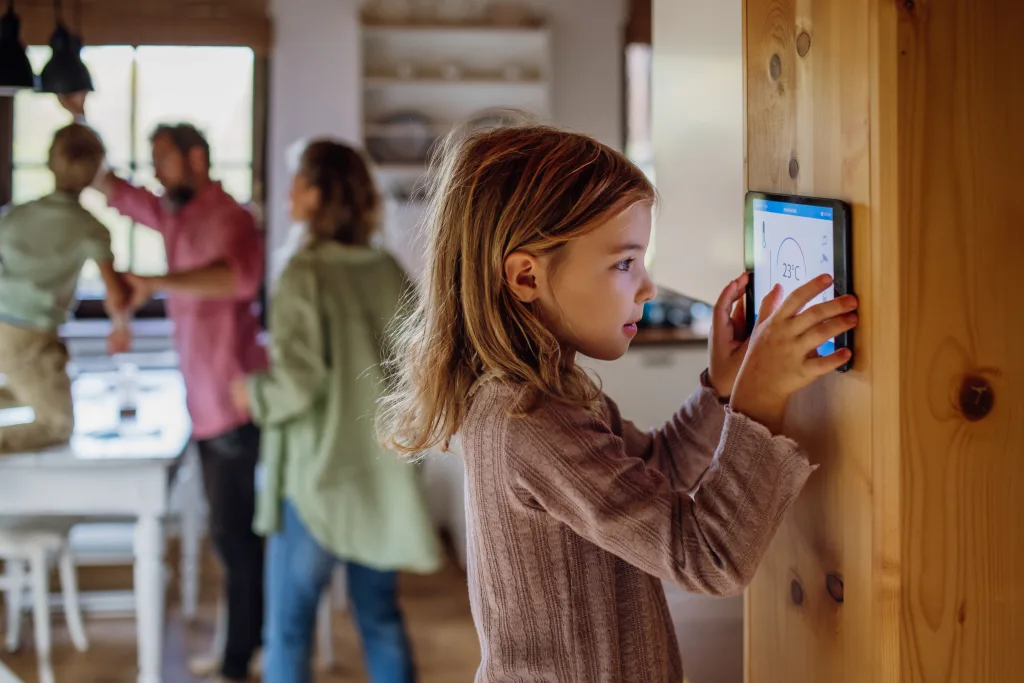 Spring Heating and Cooling Prep: Expert Tips for Twin Cities & Rochester Homes 2 Heating and cooling thermostat setting